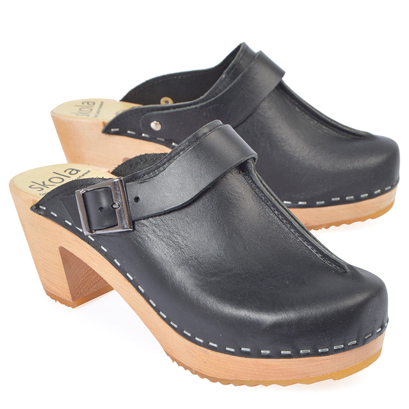 Skola clogs sales